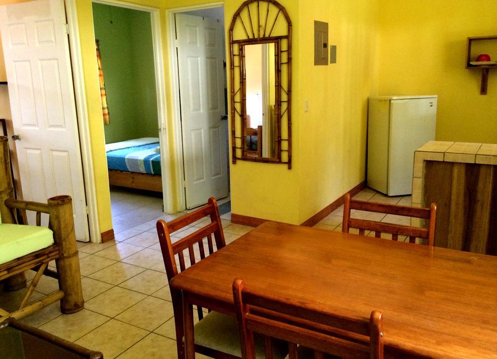 Хостел Las Casitas De Playa Negra Puerto Viejo de Talamanca Екстер'єр фото